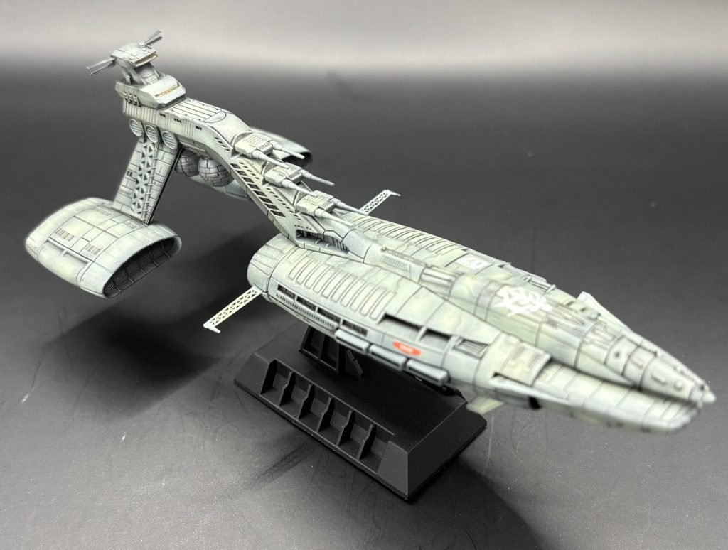 造形は非常に細かくスミ入れが楽しいキットでした。