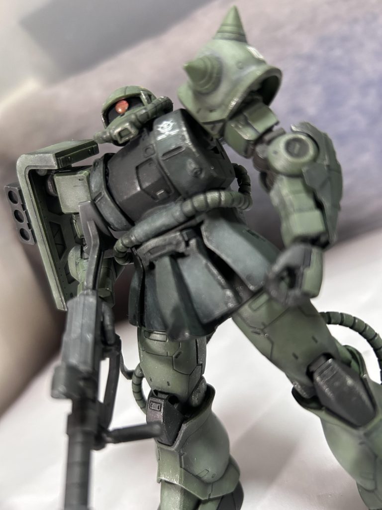 元々のキットの出来がいいのでさほど手を加えなくてもいい感じに仕上がってくれます。