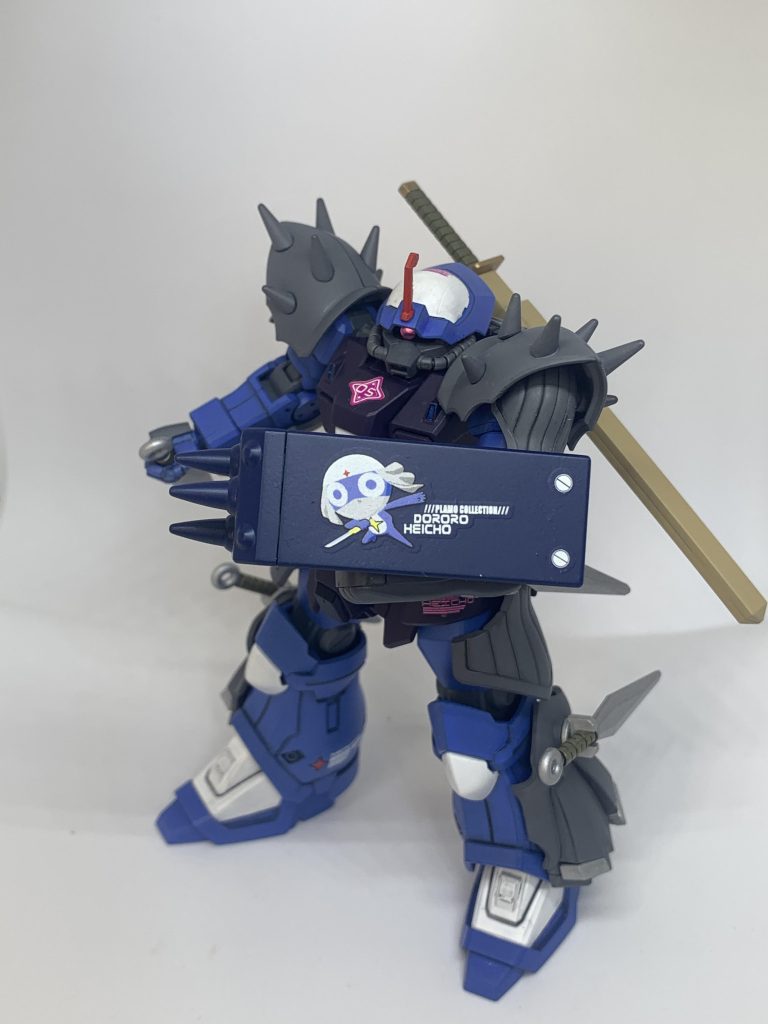 シールドはゲルググMから