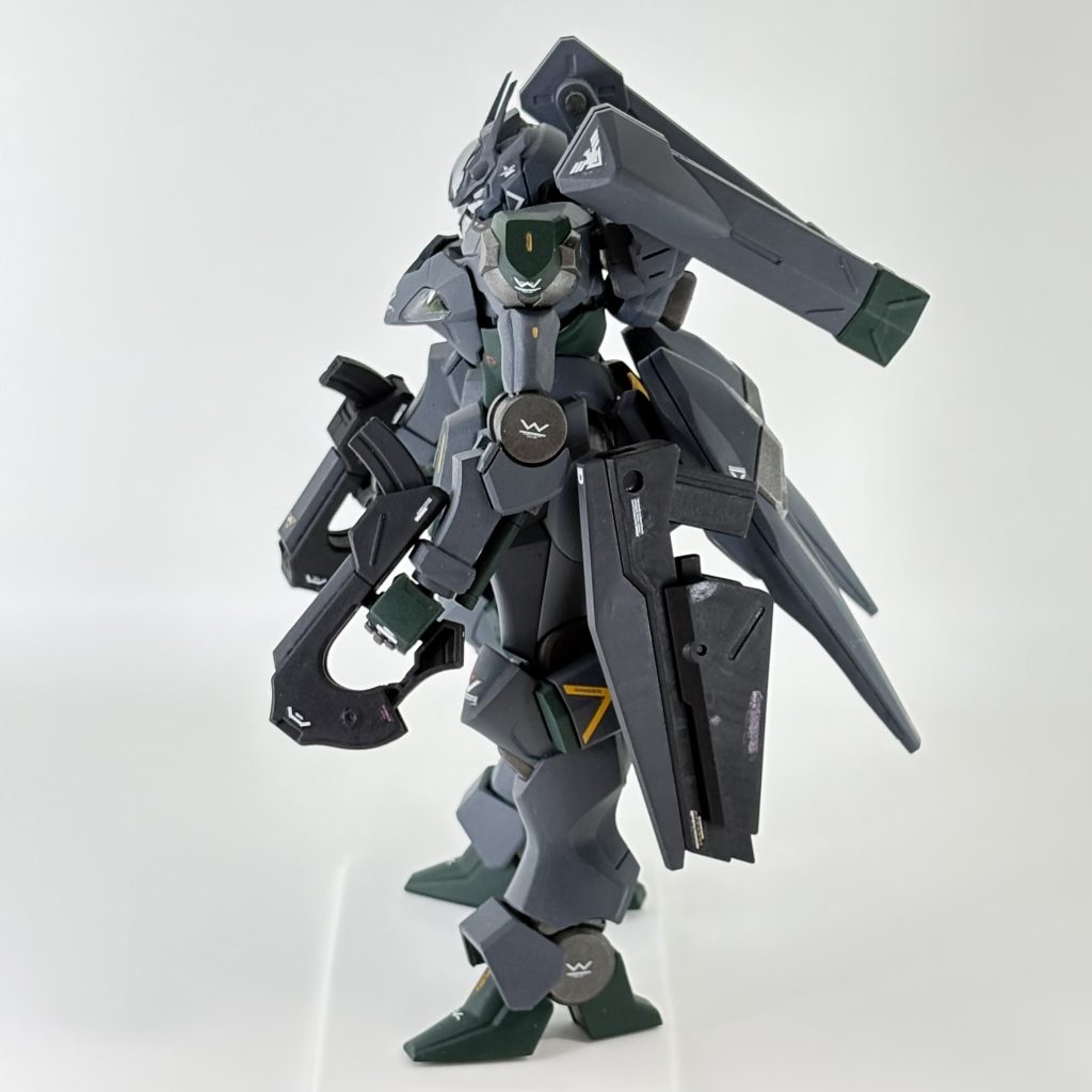 黒の塗装はムラが出てしまったり、コートの溜まりが目立ったり、むずかしかったです