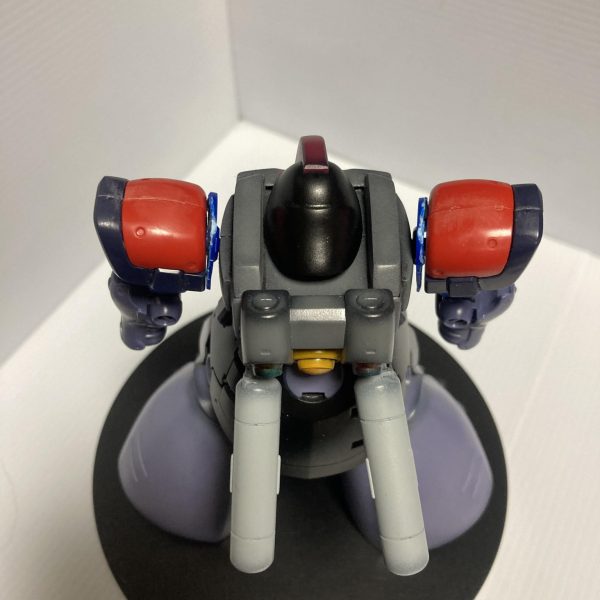 頭部はこんな感じです😊腕、キットと肘の隙間同じくらいですね。位置はここでいいかなぁ✨プロペラントタンクは可動、脱着可能。肩は・・どうしようかな😅明日またイジイジしよ〜（4枚目）