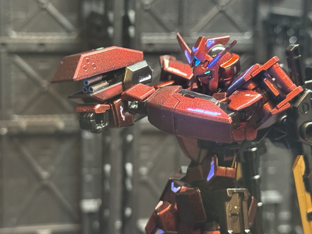 腕アーマー展開でアレックスガトリング&nbsp;