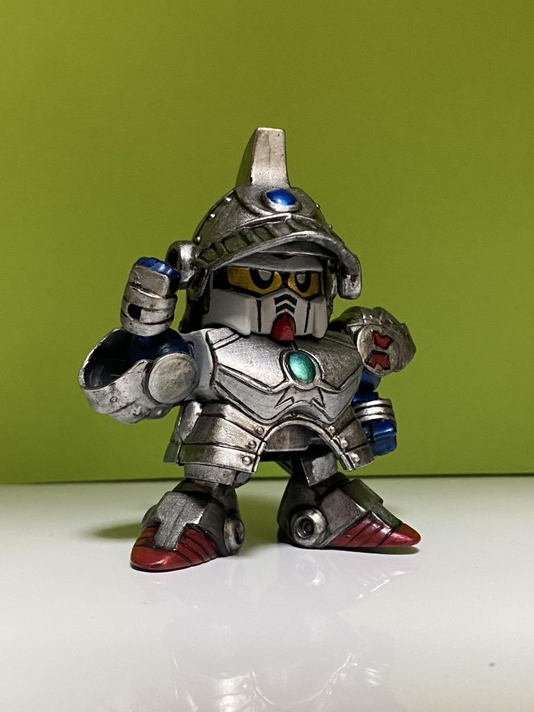 バイザーを上げられるようにしました。顔が見えて良きです✨