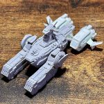 今回の改修箇所エンジンブロックをプラ板工作、両舷モビルスーツデッキを連結して接続[…]