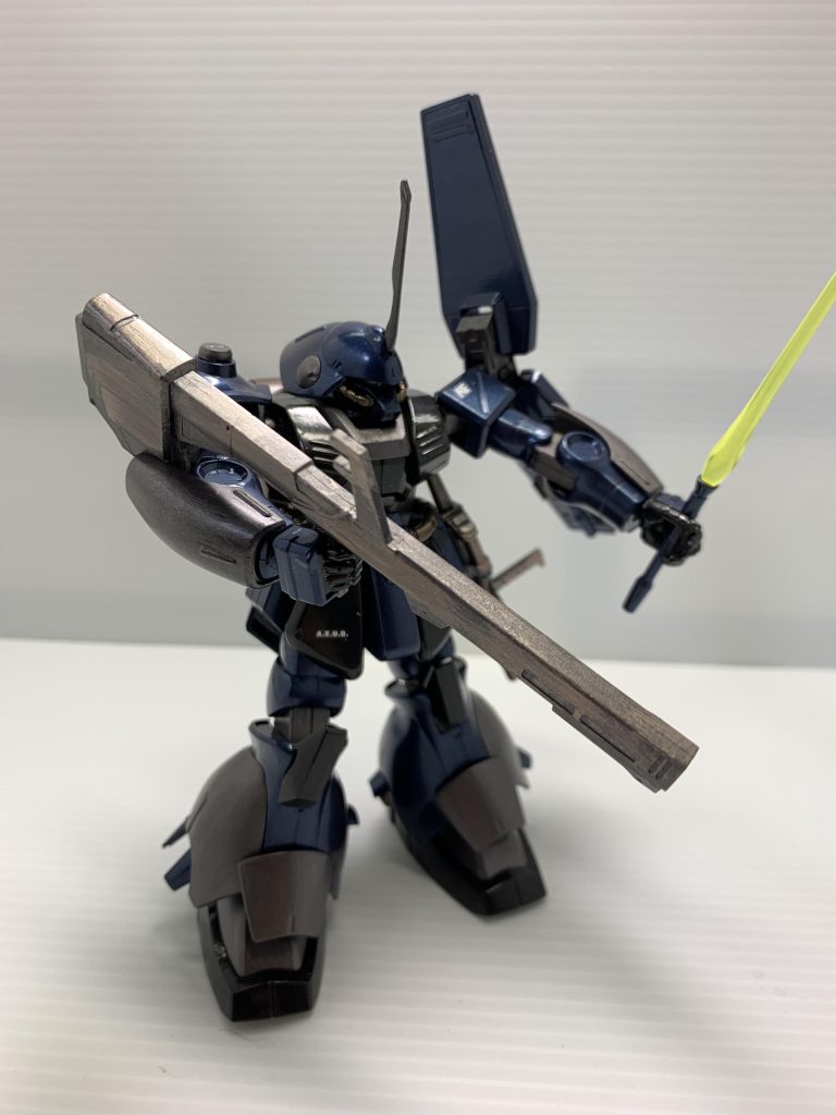 クレイ•バズーカを持たせました。