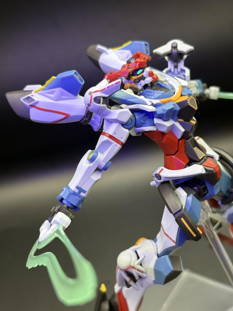 以上、HG GQuuuuuuxでした！ジークアクスはどこまで行っても得体の知れない表情を持っている感じ。今回もとても簡素な作りですが、少しでも見ていただいた方にその感じが伝われば光栄です！エンデュミオンユニットも予約できてるので、2026年中には覚醒させたい所存です←遅！！（笑）&nbsp;最後に、2026年が皆さまにとって幸多き一年となりますように。拙い作品を最後までご覧いただき、ありがとうございましたm(_ _)m