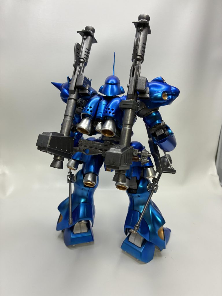 二十数年前のプラモデルと思えないプロポーション