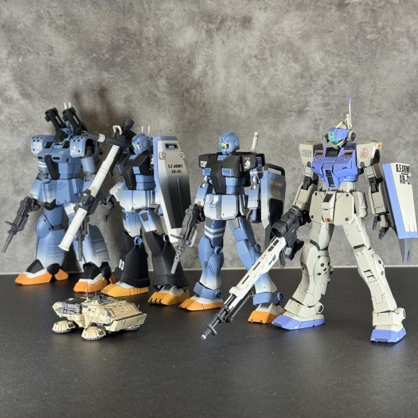 コロニーの落ちた地で･･･ ホワイトディンゴ隊