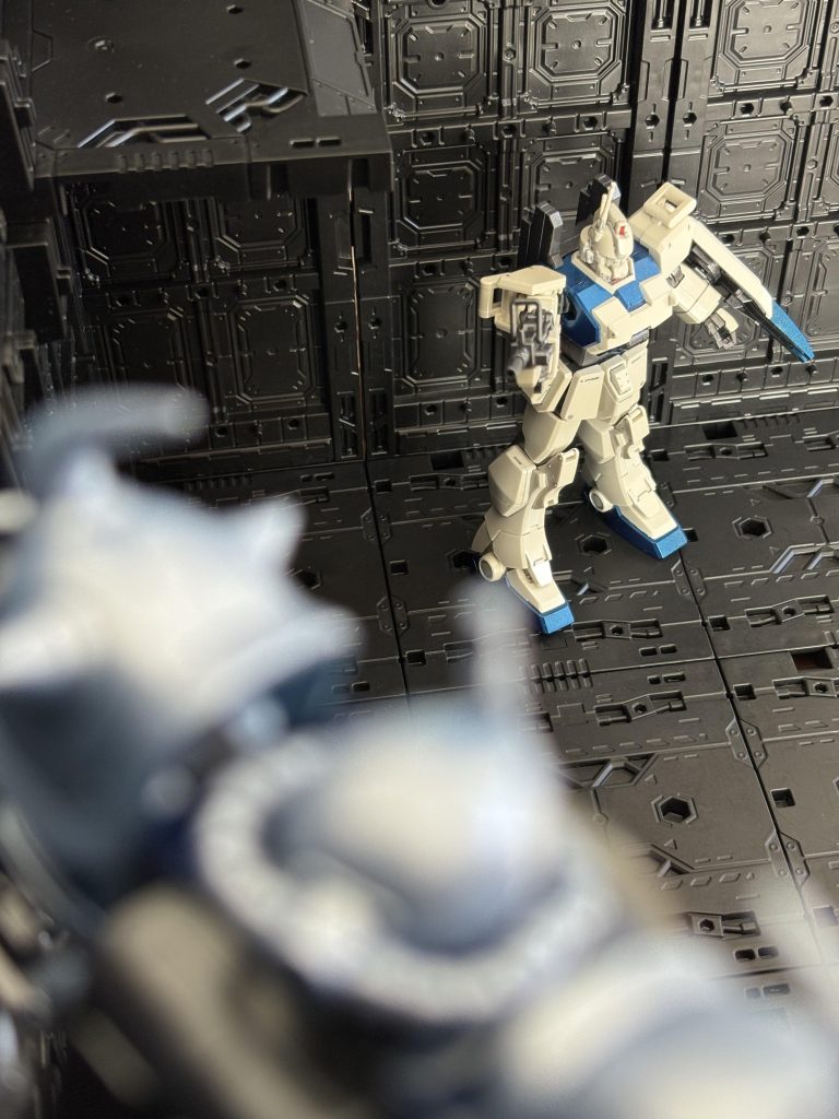 RX-79[G] Ez-8–5枚目/制作者：cinnamon-1