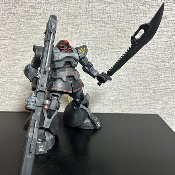 リックドム　キマイラ隊所属機