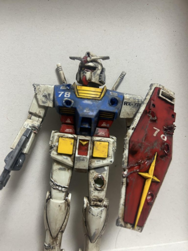 afterはこんな感じで！ジオラマはポージングが決まらない中、テーマは「地上戦」をモチーフにやってみようかなと。最近は手の平に乗せれるジオラマにハマっていて今回はそれをやってみることに