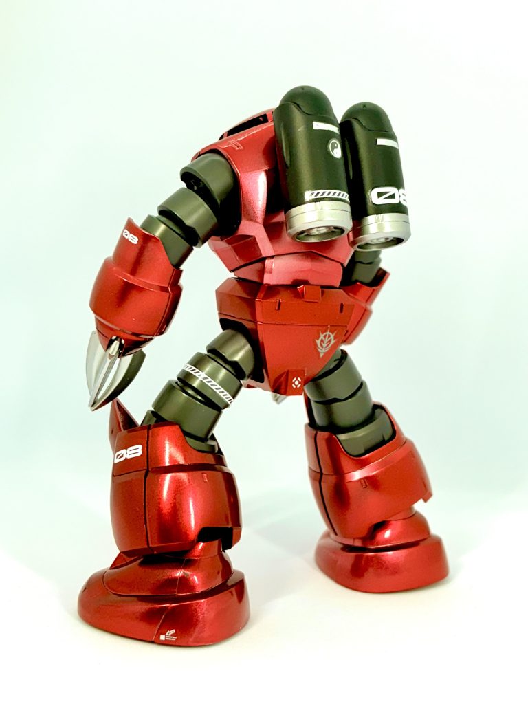 バックショット タンクはお気に入りの塗り分け、エヴォブラック+シルバーのツートン塗装です。デカールの字体も結構合ってるんじゃないかと満足。