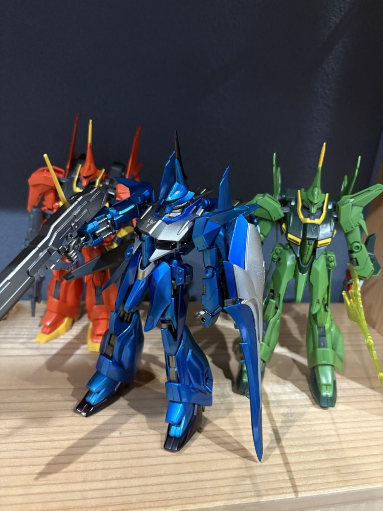 バウ見比べで元はバウですオレンジからのキャンディーブルーとなります。