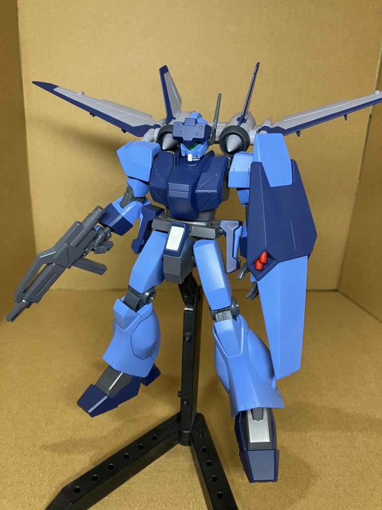 閃光のハサウェイの第二部に、こんな感じのジェガンが出るとか出ないとか。たぶん出ないですよね、、、