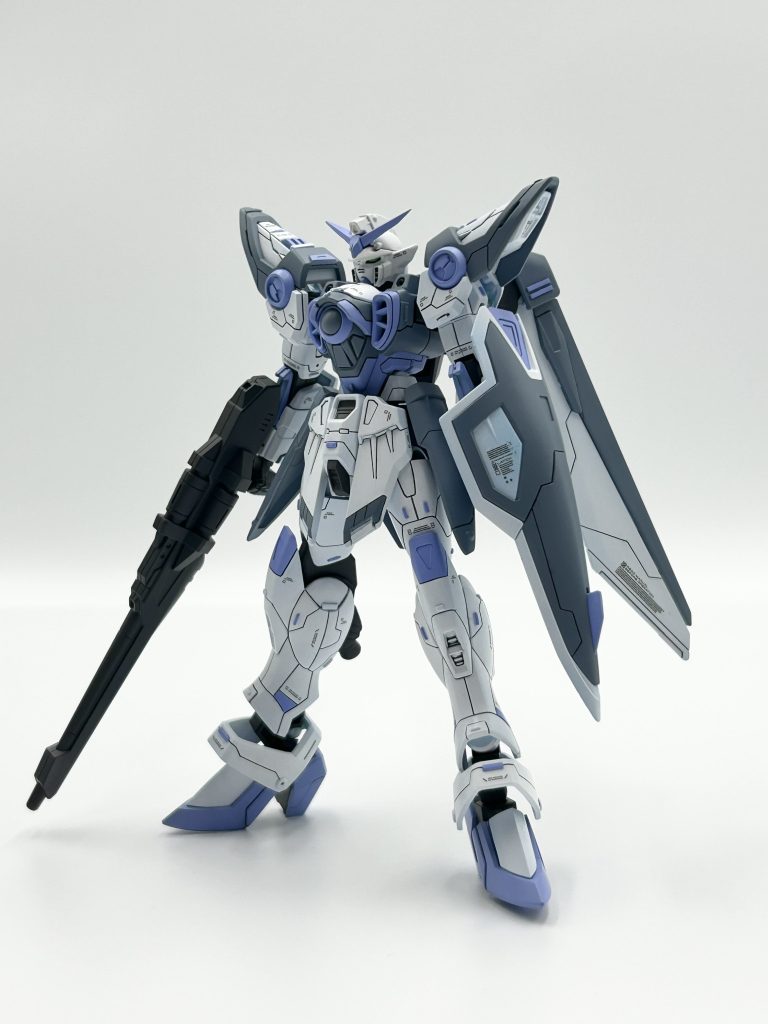 ノーマルモード:換装箇所は、ヒール化した足のみ。ディテールの追加を中心に制作していきました。&nbsp;