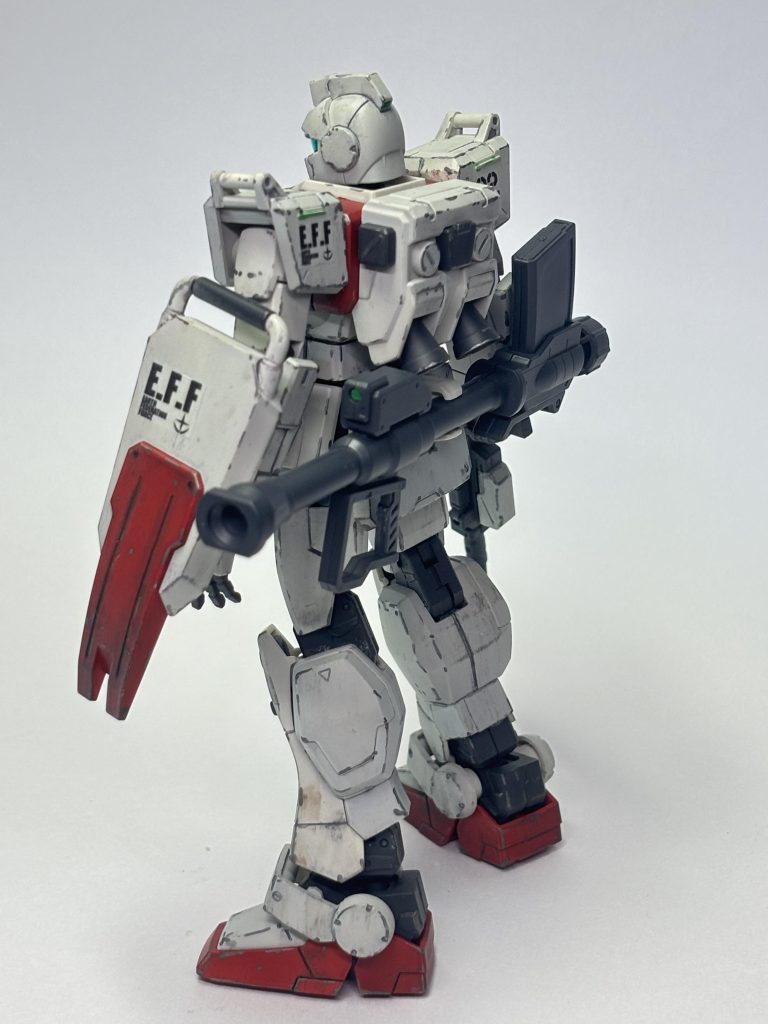 プロポーション等の変更はせずストレートに組みました。特にこれといったアピールはありません。あと2機揃えれたらフィリップの1番機とサマナの5番機を揃えてモルモット隊にしたいですね。