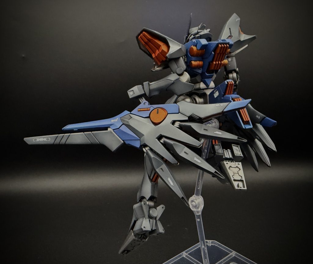 ガンダムナイオン–2枚目/制作者：@RIKI