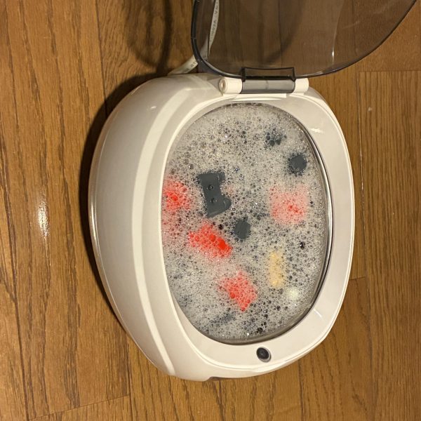 軽キャノンを作ったら、正史のガンキャノンも作りたくなって年末年始ちょうど売っていたので作り始めました。DSPIAEさんの水性アクリルマーカー、これホント便利です。ちょっとしたワンポイントに隠蔽力、発色ともに良く使い勝手良しコスパにタイパ良しです🤭（2枚目）