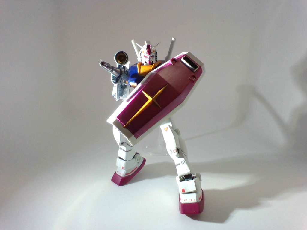 ガンダム–3枚目/制作者：粗茶