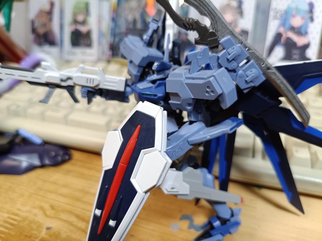 横から見た状態　BETAにビームライフルが効くのかはわかりませが(；・∀・)