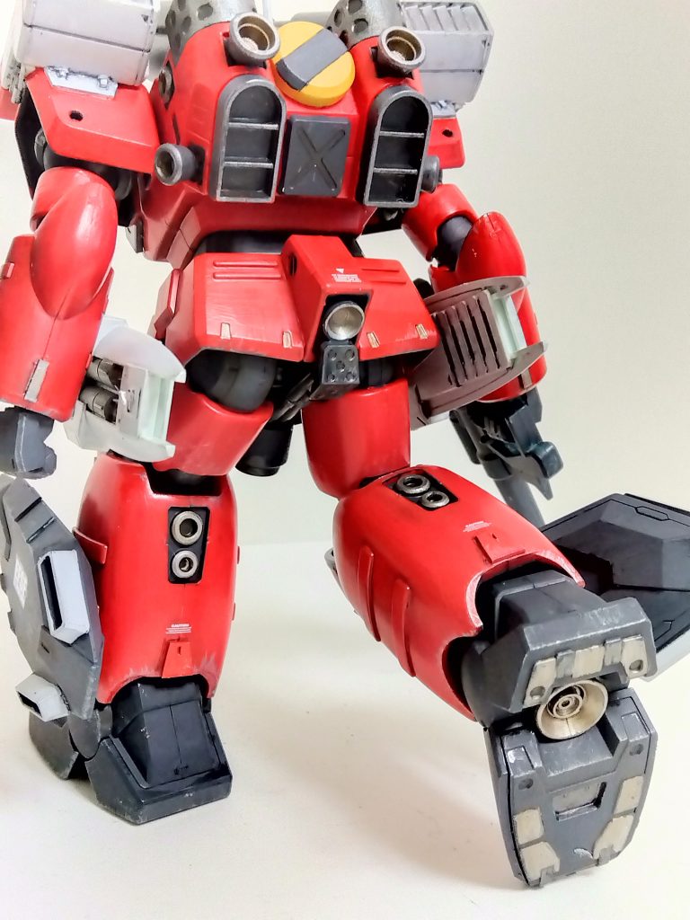 塗装はいつものシタデル&ファレホで。ドライブラシを少し派手めにかけて使いこなれた感を。