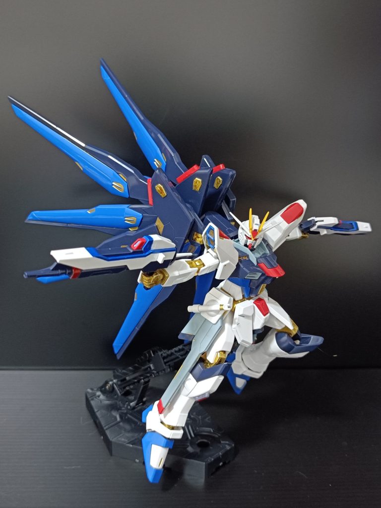 HGCE ZGMF-X20A STRIKE FREEDOM GUNDAM–6枚目/制作者：Zephyranthes