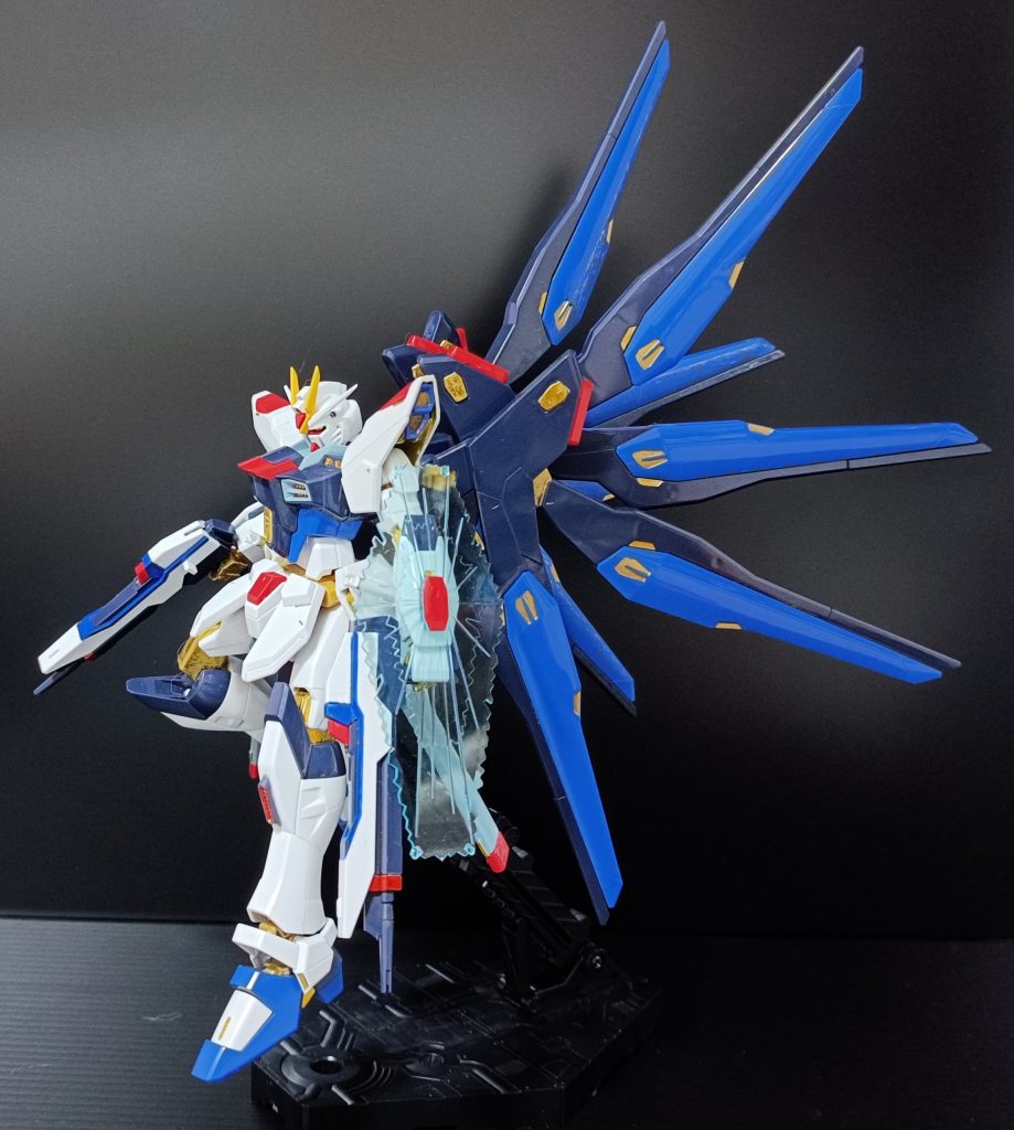 撮影のやり直しでポージング追加しました😊