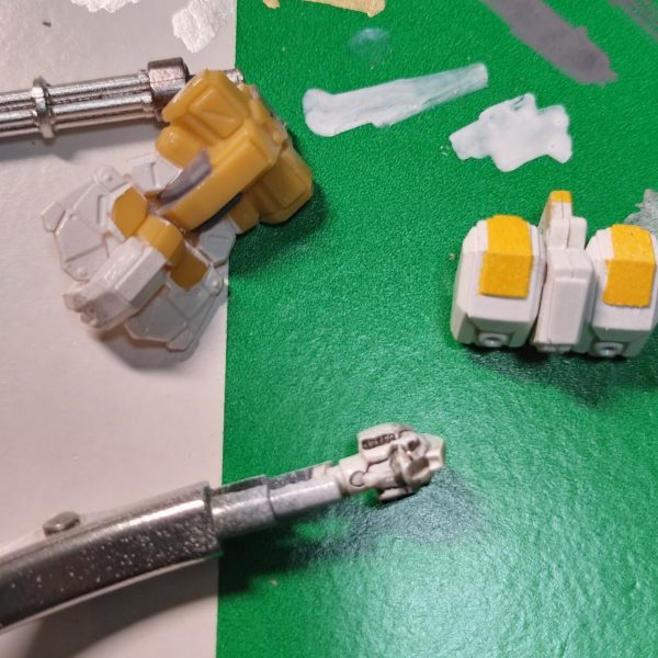 でなきゃ多分ワタシはとっくにアーティファクトやめてたと思います。（4枚目）