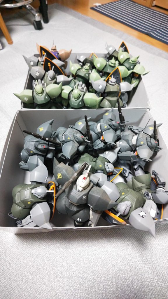 作品名：ゲルグ塚💦<p>90年代後半にたくさん作ったゲルググ共💦</p>
