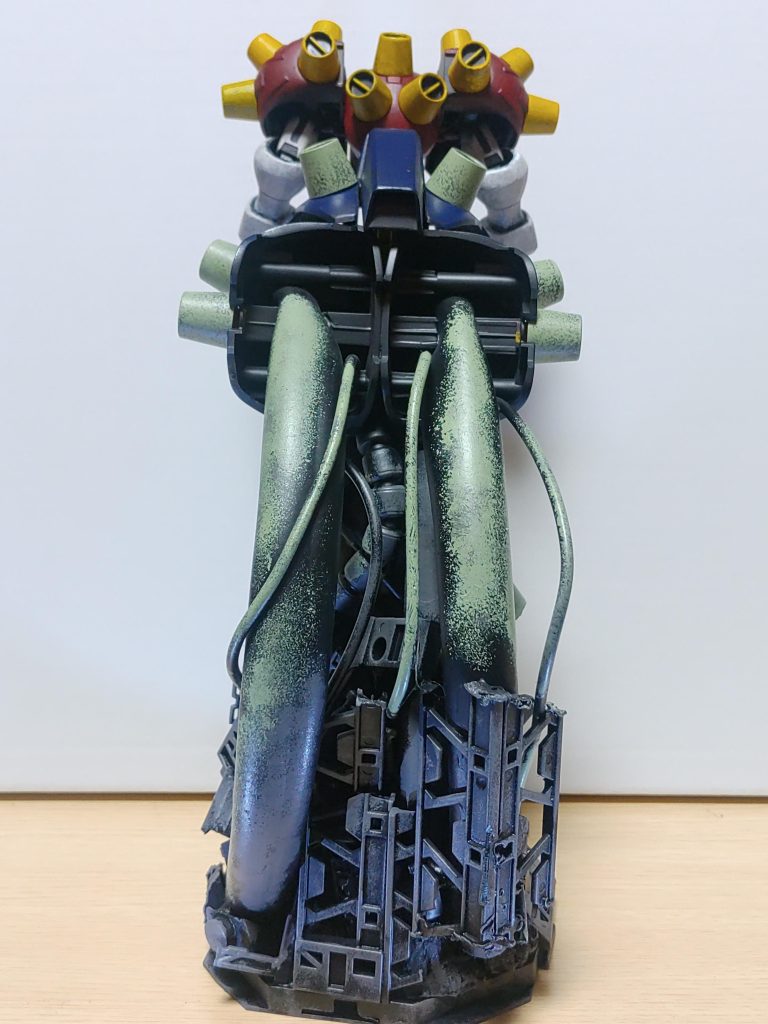 ２回目の投稿旧キットデビルガンダム（ジオラマ）–9枚目/制作者：ヨモギ