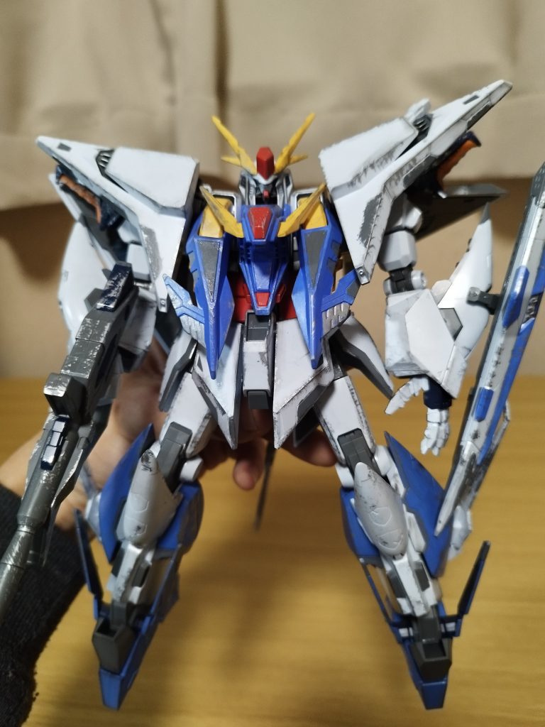 全体はこんな感じ！ウェザリングしたのでかなり良くなりましたあとやっぱ白って塗装むずいですね