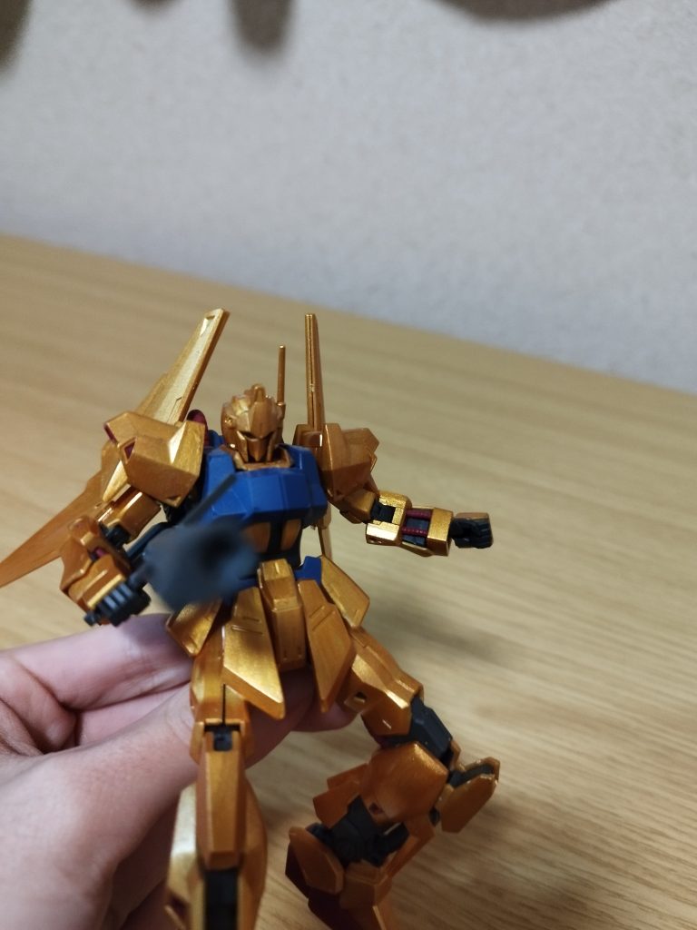 もしこんな近距離で撃たれたらたまったもんじゃないもし避けるにしてもシローの魂を入れないと無理ですね。