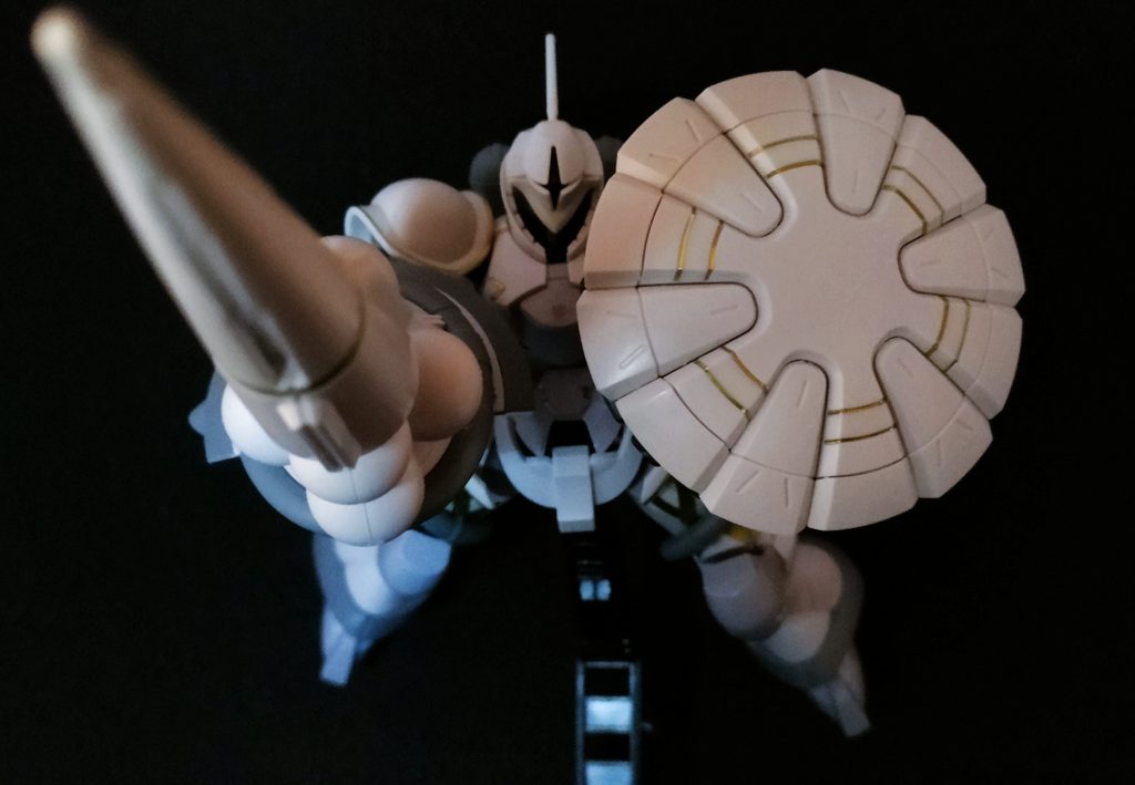 盾と槍は特攻のイメージがありますね。