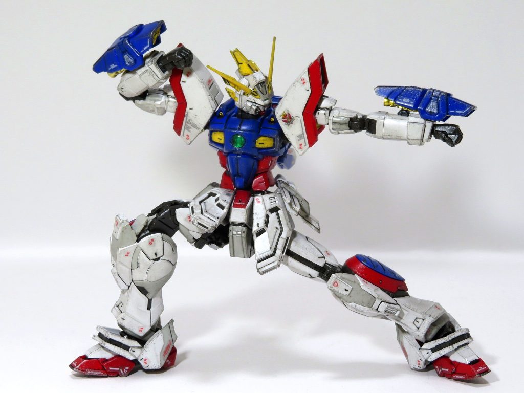 こんなポージングは余裕でできるぐらい稼働範囲が広いです(°▽°)