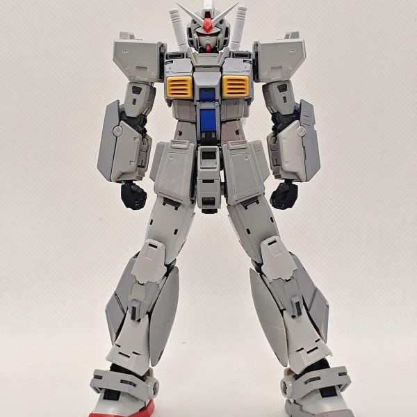 あれから1月・・・途中経過報告ですｗバランスはほぼ決まったかなということで、こまごまとした増改築と、へたくそなモールドを入れています。私の場合ここから完成までが長いので、何とか完成までこぎつけたいと思います！（2枚目）