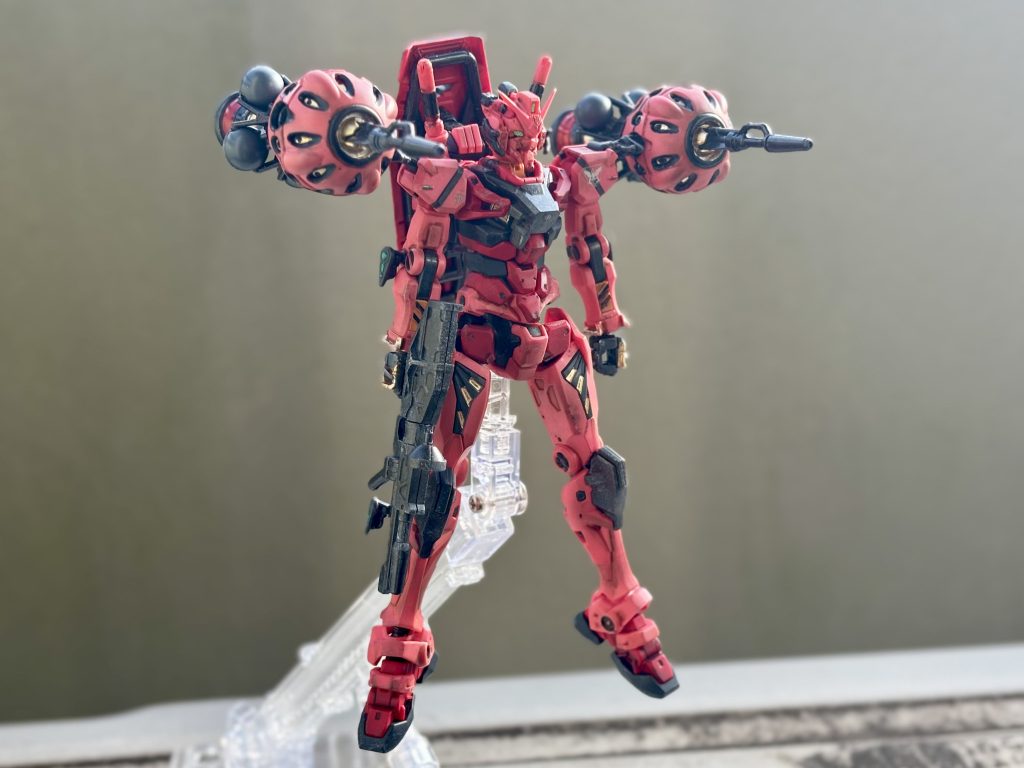 HG 1/144 赤いガンダム