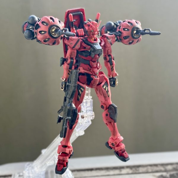 HG 1/144 赤いガンダム