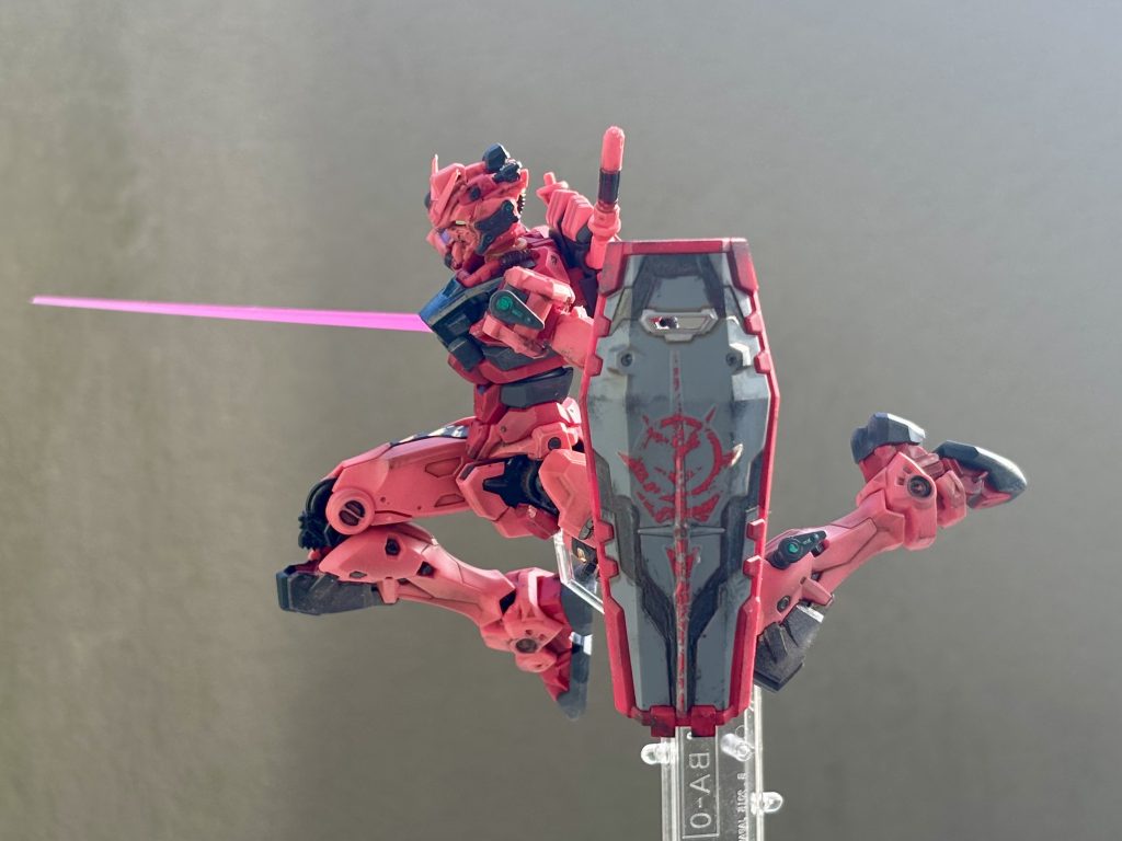 HG 1/144 赤いガンダム–7枚目/制作者：mal__tese