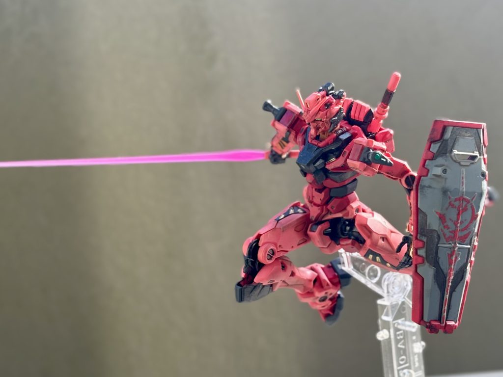 HG 1/144 赤いガンダム–8枚目/制作者：mal__tese