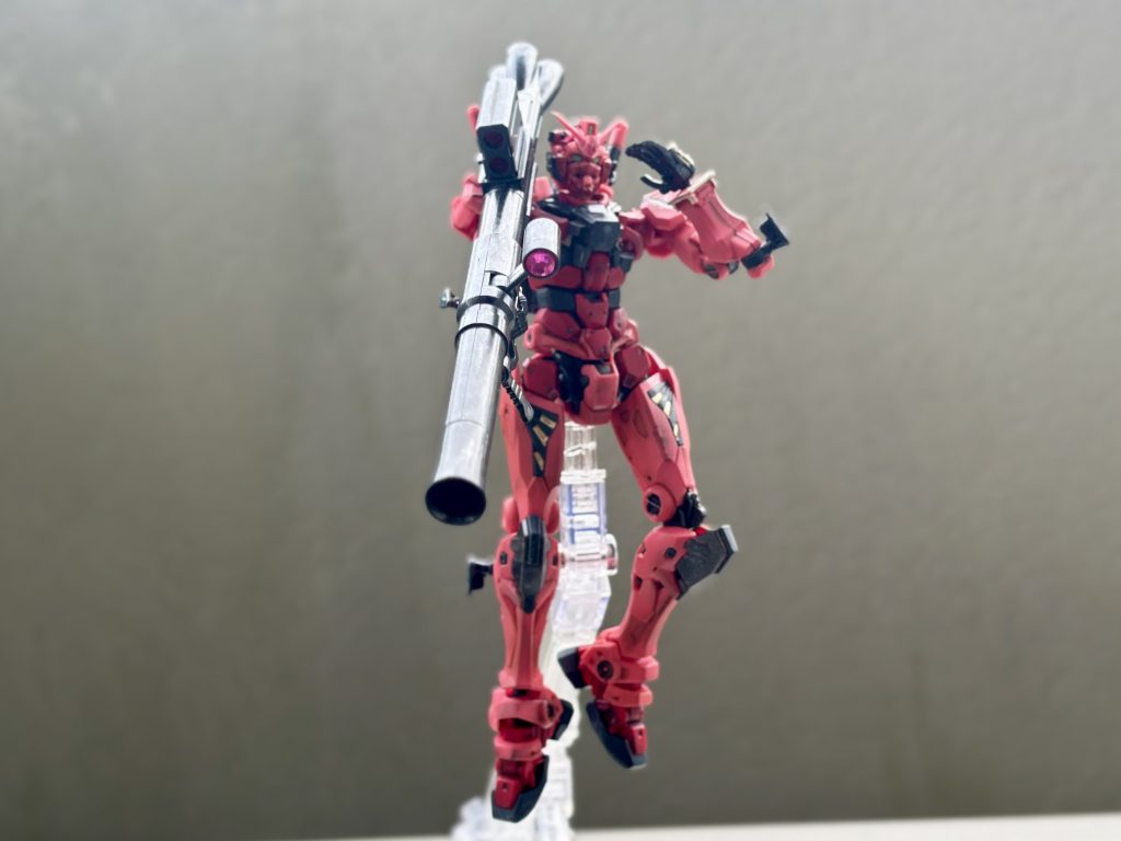 オリジンザクのバズーカ借りて定番のポーズ