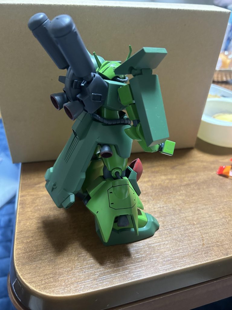 バーニア内部の塗装が失敗しました😔バーニアは筆塗りすれば良かったのかなと思いました。塗装はまだまだ下手くそです😩