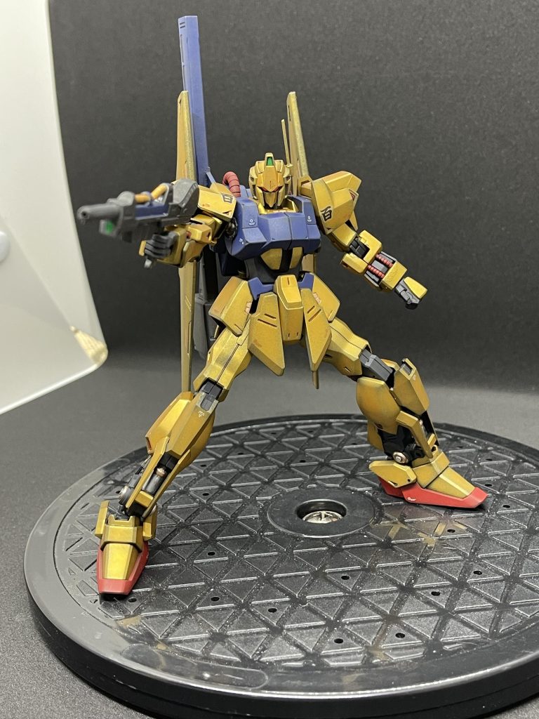 これ作っている途中でMG2.0の百式を店頭で見かけましたが購入を断念…そのうちそちらも組んでみたいですね。