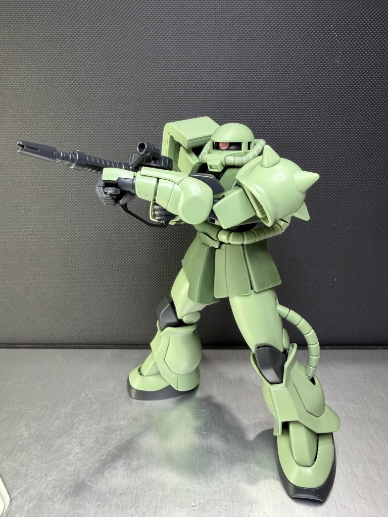 ほぼ素組のリバイブザク