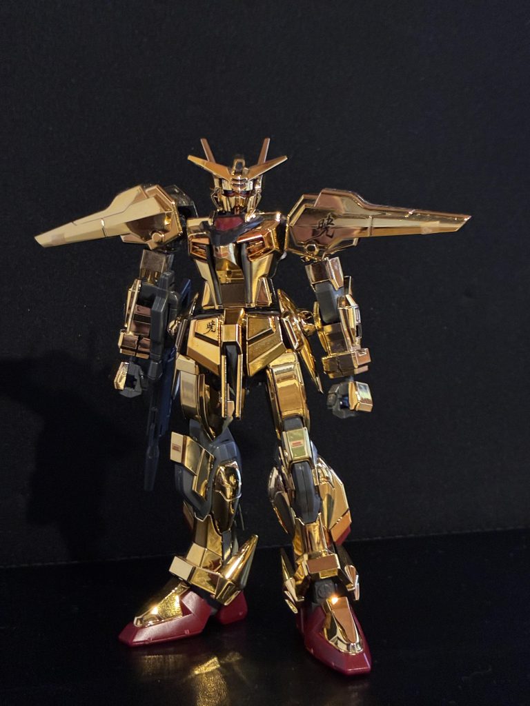 ショルダーアーマー？は若干下がってる方が好みです