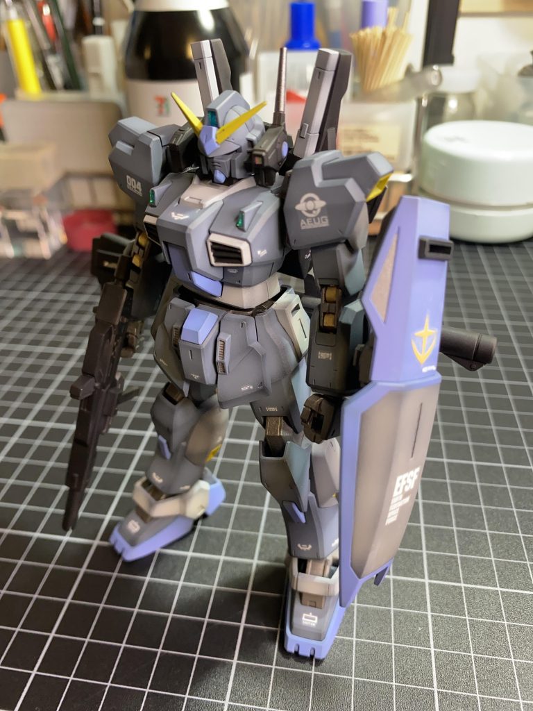 この手の無骨なカラーリングが大好きです🐥💕