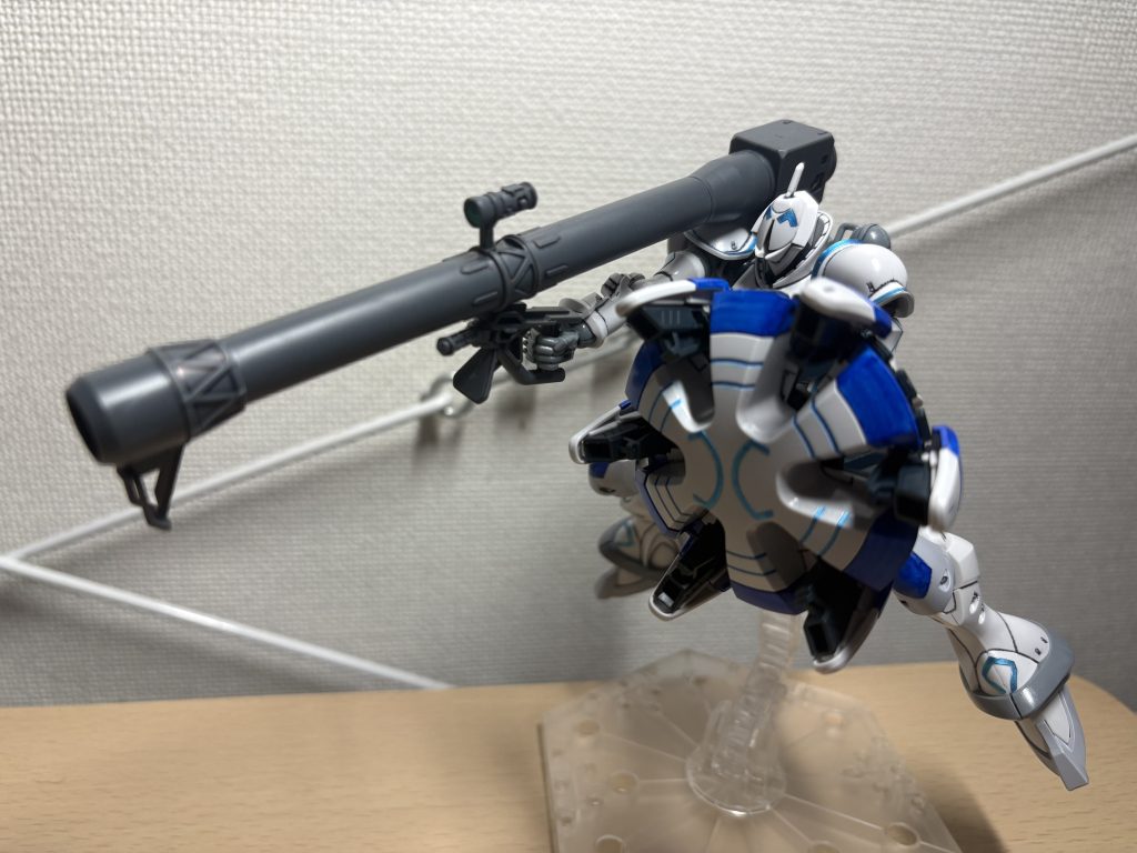 ギャンなので、ジオン系武装の貸し借りはするだろうってことで、ジャイアントバズを持たせてみました。