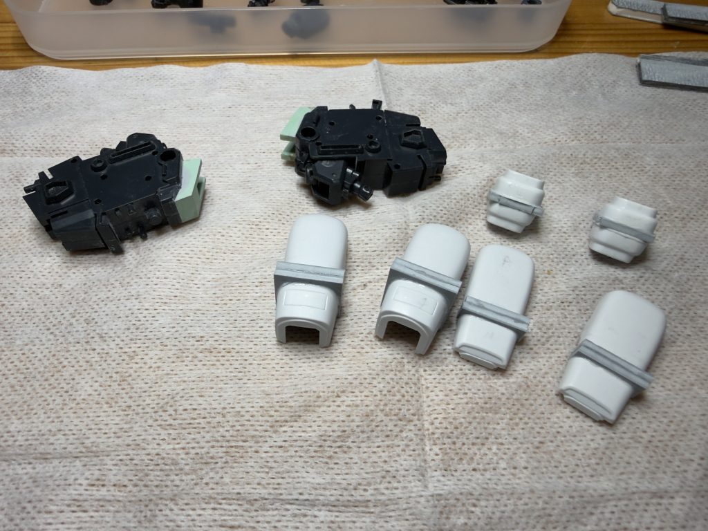 腕、太腿など延長作業中