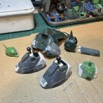 ザクIII改ですが、その後も粛々と作業を進めております。足首はゲルググMのままで[…]