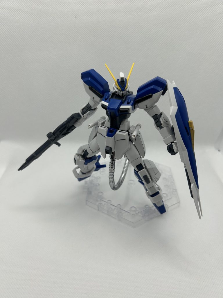 腕部他キットからのパーツ使い再製作しました。前のC型ジョイントが何度も弛んだり、ハンドパーツのジョイントソケットがユルユルなったりもう何度も調整してもイラッとしましたので改造するのを決めました。