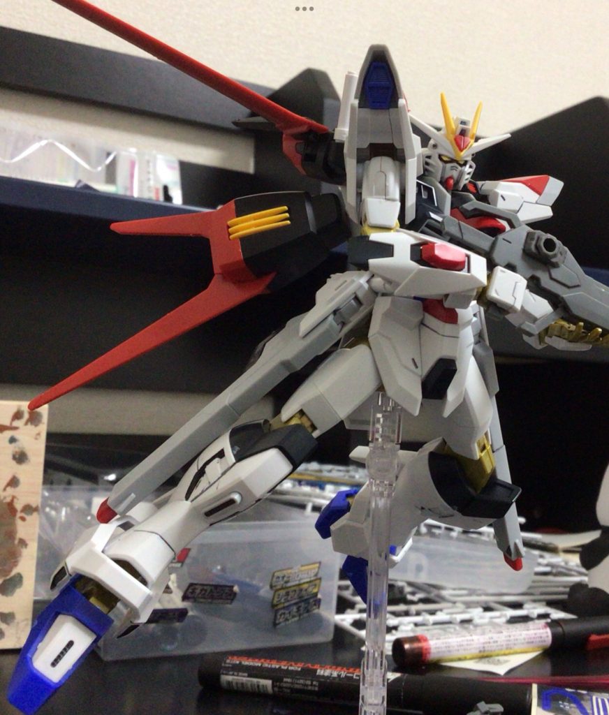 パッケージのポーズのような雰囲気。An atmosphere like a package pose.